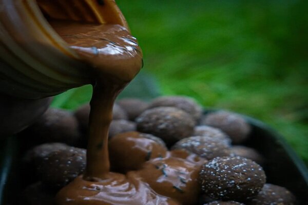 Liquids & Baitspray